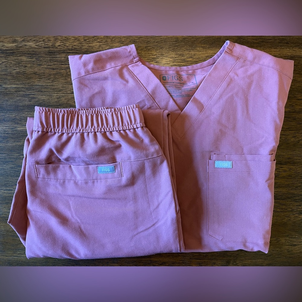 FIGS Scrubs top and bottom